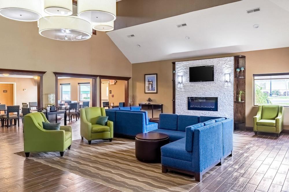 Comfort & Cincinnati Hotel Eastgate