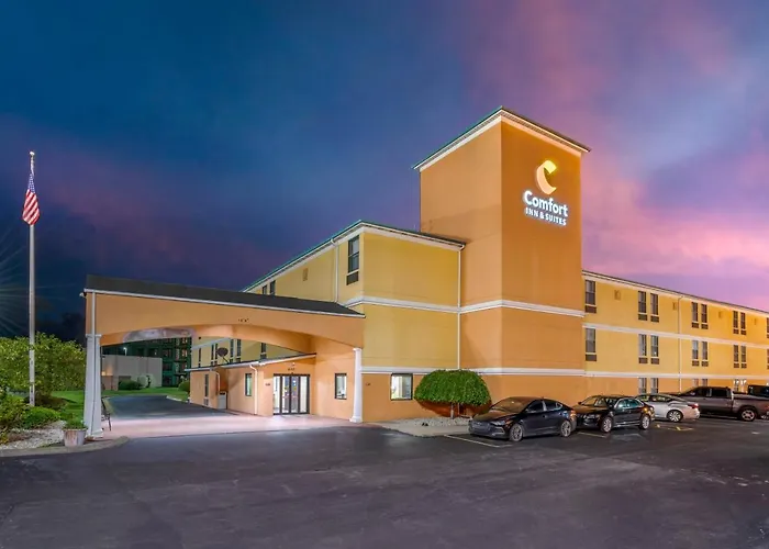 Comfort Inn & Suites Cincinnati Eastgate