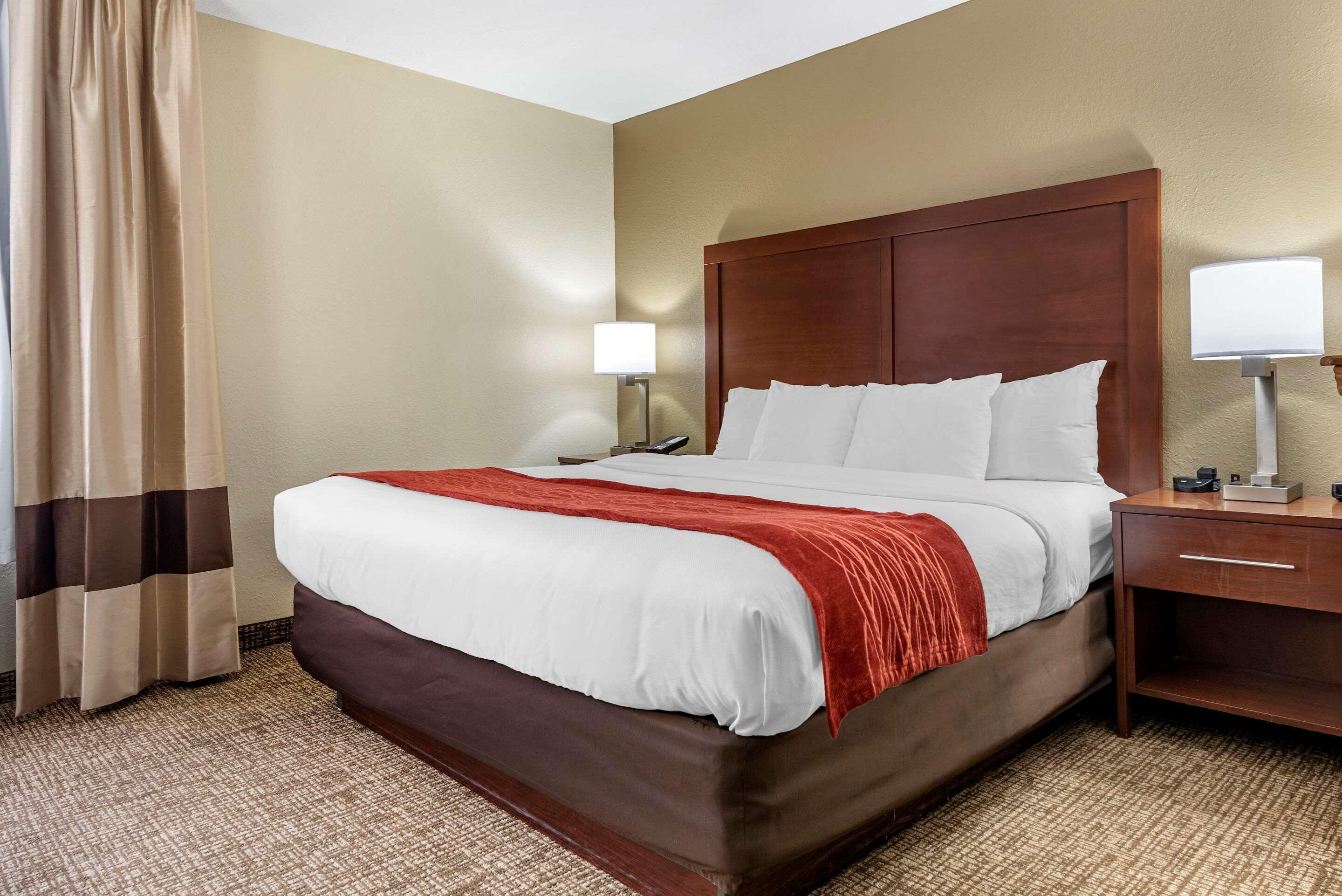 Comfort & Cincinnati Hotel Eastgate