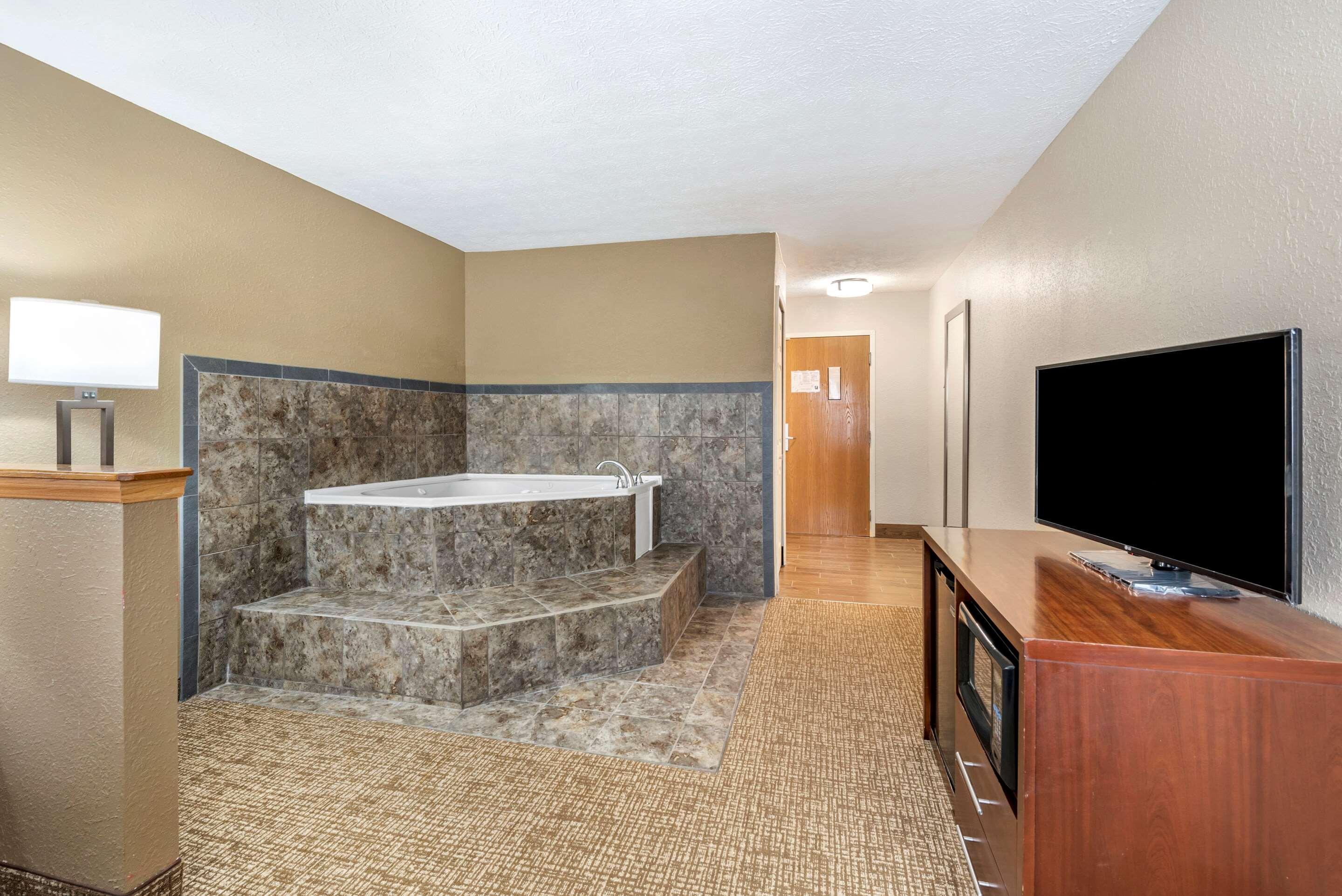 Comfort & Cincinnati 3* Eastgate