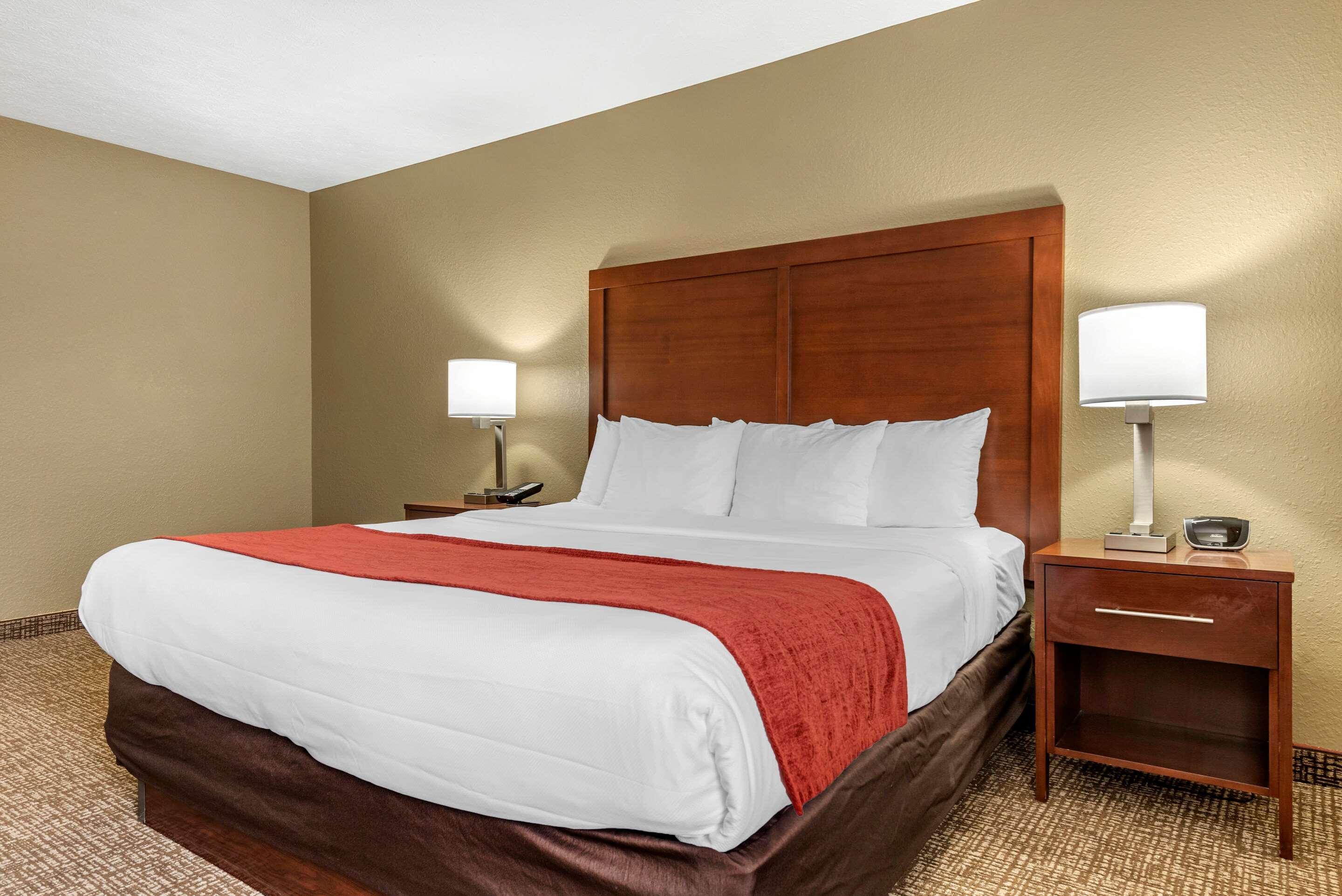 Comfort & Cincinnati Hotel Eastgate