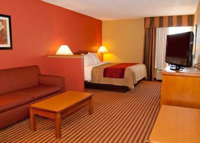 Hotel Comfort & Cincinnati Eastgate