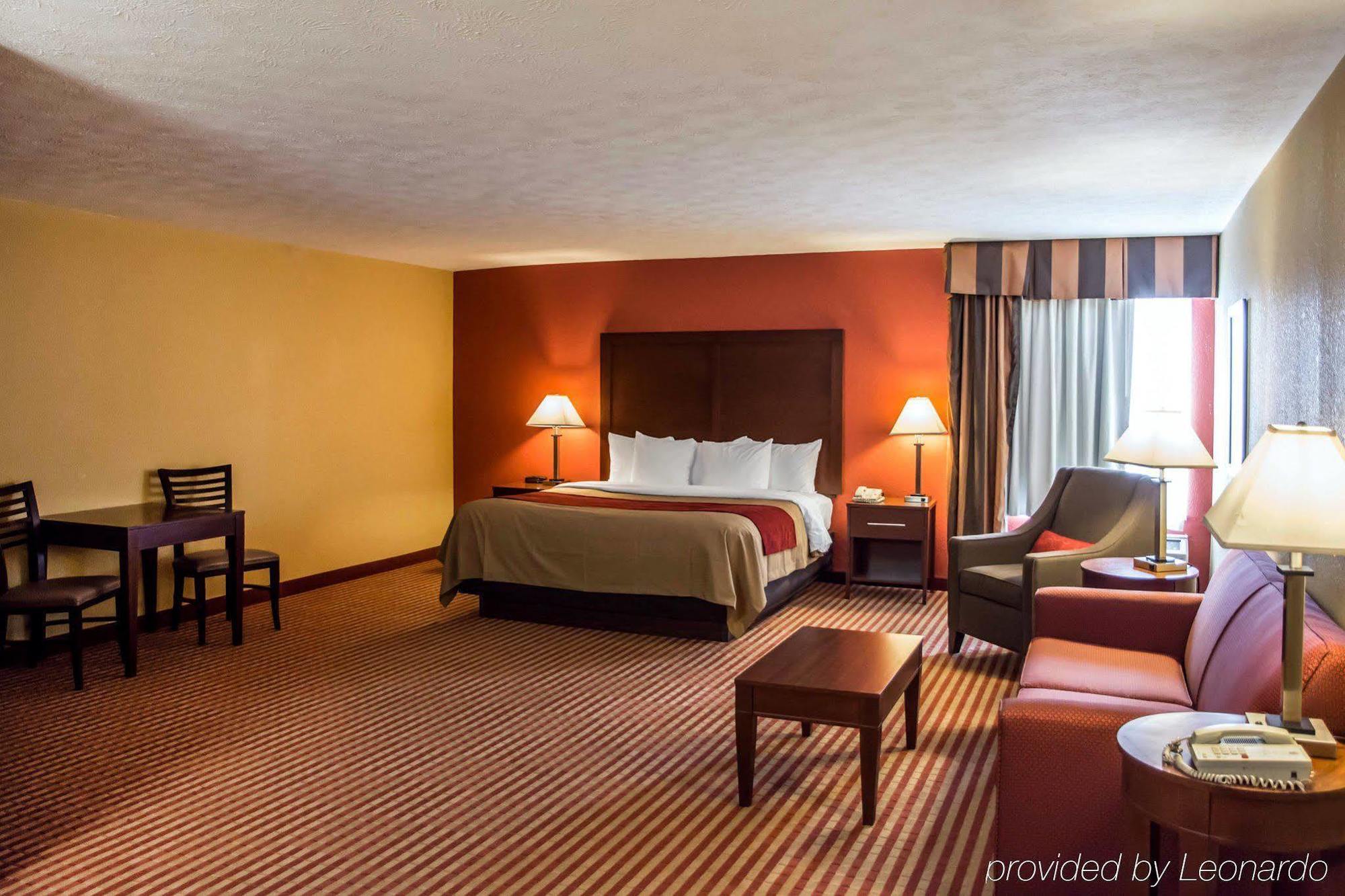 Comfort & Cincinnati Hotel 3*